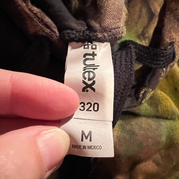 Women’s/Uni-sex, Dark Tye-die Hoodie, Size Medium, - Picture 6 of 6